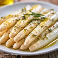 Asperges Blanches Marin&eacute;es pour 4 Personnes