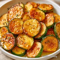 Courgettes Air Fryer au Thym en 20 Minutes