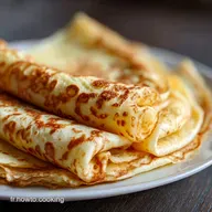 La Meilleure Recette de Cr&ecirc;pes Maison en 15 Min