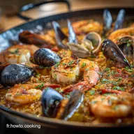 Pole Espagnole aux Fruits de Mer : La Paella Imp&eacute;riale au Socarrat