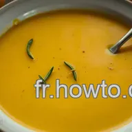 La Soupe de Chou-Fleur R&ocirc;ti au Cheddar : Un Plat R&eacute;confortant pour les Soir&eacute;es d'Hiver
