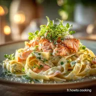 Tagliatelles aux Poireaux et au Saumon la Recette Cr&eacute;meuse et Express
